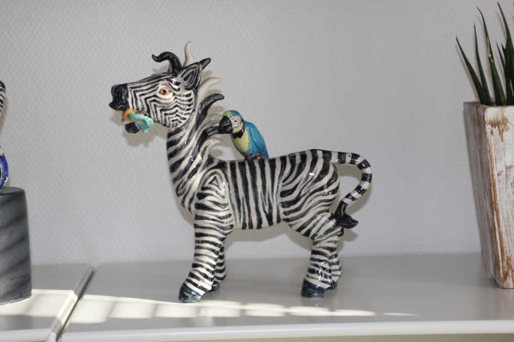 1. Elly-Pedersen_Zebra_værk-24x24cm